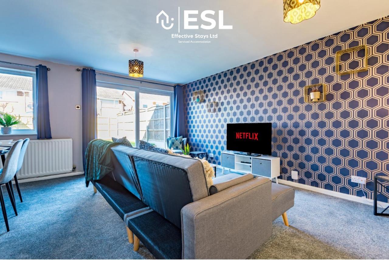 3 Bedroom House With Garden And Driveway Parking - Less Than 10 Mins From Chester City Centre מראה חיצוני תמונה